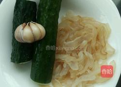 黄瓜拌海蜇的做法图解1