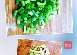 西兰花炒鸡胗的做法图解2