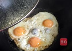 千层脆饼培根蛋（附太阳蛋的秘诀）的做法图解3