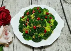 凉拌西兰花
