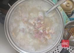 猪肝粉肠瘦肉粥的做法图解3
