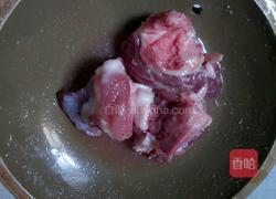 猪同骨大米粥的做法图解2