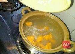 猪同骨大米粥的做法图解5