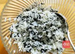 Cheese Crispy Rice Balls Recipe Illustration 5