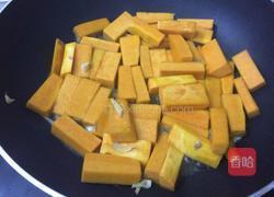 蒜头南瓜块的做法图解4