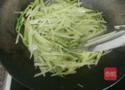清炒莴笋丝的做法图解3
