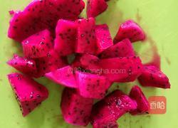 火龙果酸奶冰棒的做法图解1