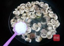 口蘑肉沫汤的做法图解5