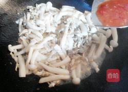 海鲜菇炒蛏肉的做法图解9