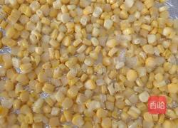 奶酪玉米的做法图解3