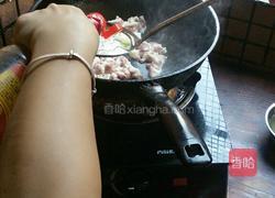 酸豆角炒猪喉结的做法图解9