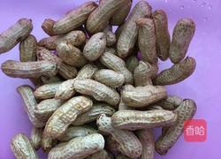 水煮五香花生的做法图解1