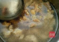 柿子炖牛腩的做法图解2