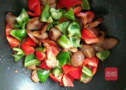 腊肠炒彩椒的做法图解4