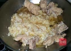 猪脊骨炖酸菜的做法图解9