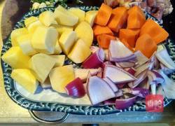 咖喱土豆炖鸡腿的做法图解2