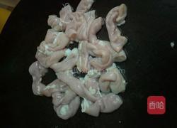 夏枯草粉肠汤（功能性食疗汤）的做法图解2