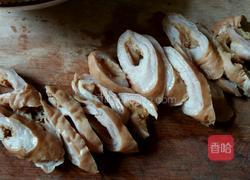 干煸肥肠的做法图解1