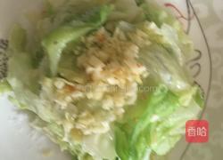 炝拌卷心菜的做法图解1