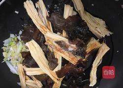 红烧腐竹的做法图解5
