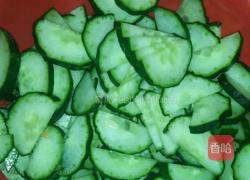 黄瓜炒猪肝的做法图解1