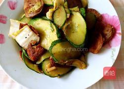 黄瓜炒腊肠的做法图解6