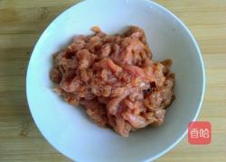 黑木耳炒肉的做法图解3