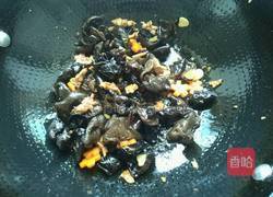 黑木耳炒肉的做法图解7