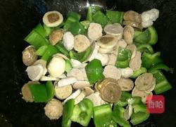 青椒鱼丸的做法图解5