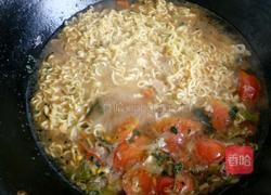 西红杮鸡蛋面的做法图解5