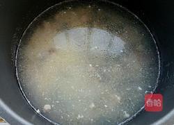 皮蛋瘦肉粥的做法图解8