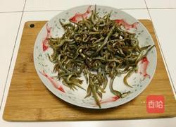 小鱼儿与花生米的做法图解2