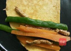 时蔬蛋卷的做法图解8