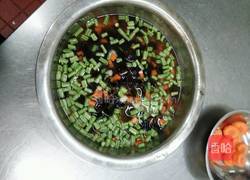 农家蒸莜面 的做法图解1