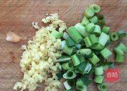 酱炒红椒鸡蛋的做法图解3