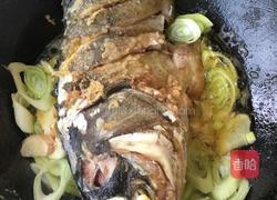 酱炖花莲鱼的做法图解3