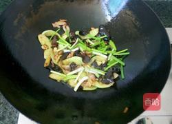 木耳炒白瓜的做法图解6