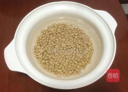生磨黄豆原味豆浆的做法图解3