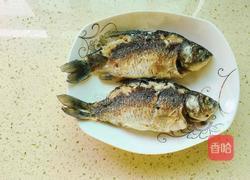 鲫鱼奶白汤的做法图解3