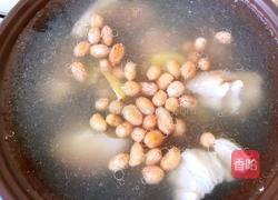 猪蹄炖花生的做法图解4