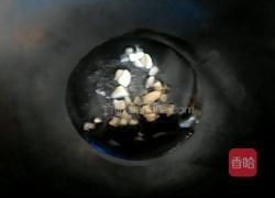 西芹炒蛏肉的做法图解3