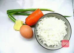 Illustration of how to make egg fried rice 1