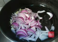 洋葱炒青椒的做法图解4