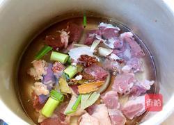 土豆泥球烧牛肉的做法图解4