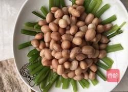 凉拌芹菜拌花生米的做法图解2
