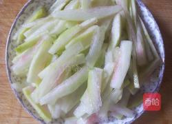 西瓜皮炒肉片的做法图解3