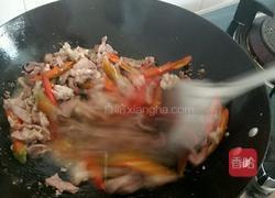 泡椒炒肉的做法图解4