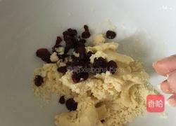 炼乳蔓越梅饼干的做法图解3