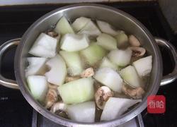 蘑菇茯苓大骨汤的做法图解5