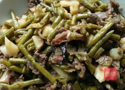 酸豆角酸姜爆炒牛肉的做法图解9